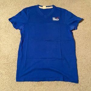 Men’s Hollister V-Neck